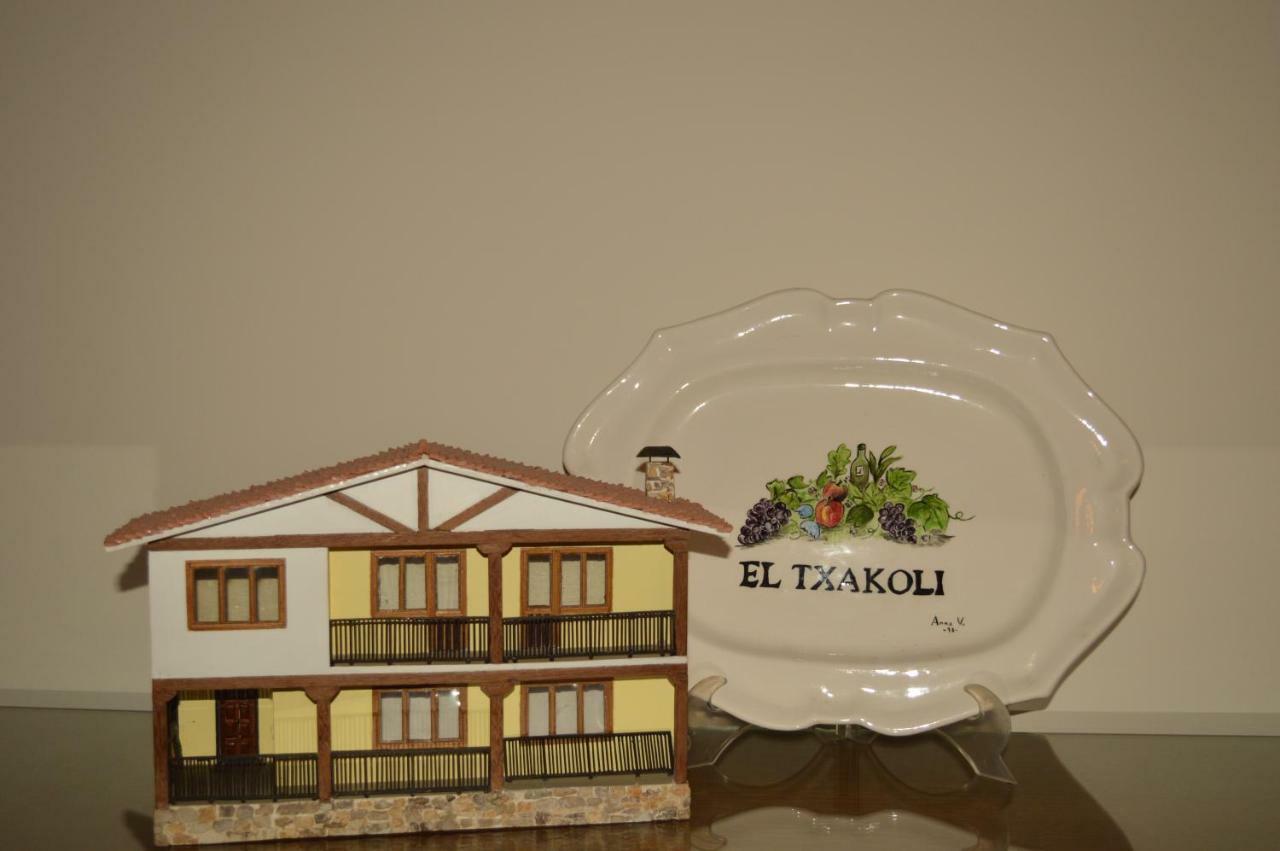 Gasthaus El Txakoli Amurrio Exterior foto